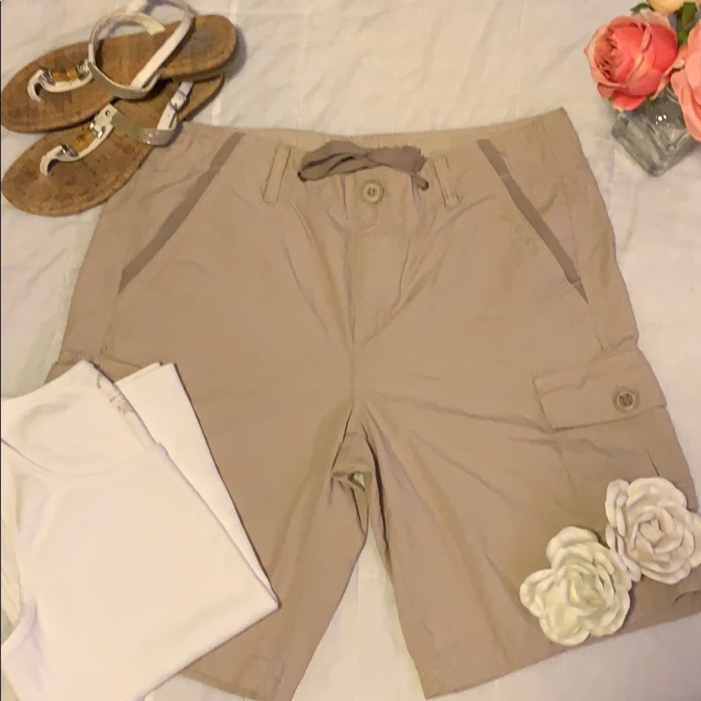 NEW EDDIE BAUER shorts